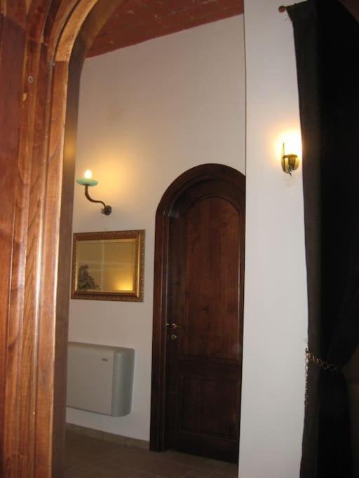 Vivilo Collection - Opera Teather Apartment - Very Central Rom Exteriör bild